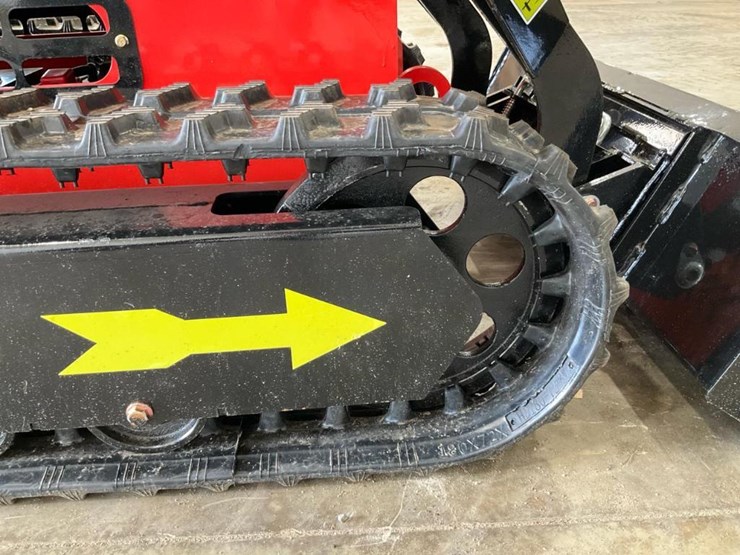 #1018-•-unused-future-ft380r-mini-skid-steer-image-45