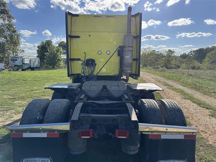 2012-international-prostar-image-7