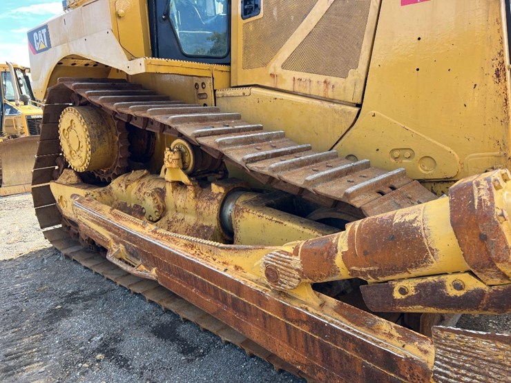 2006-caterpillar-d8t-image-14