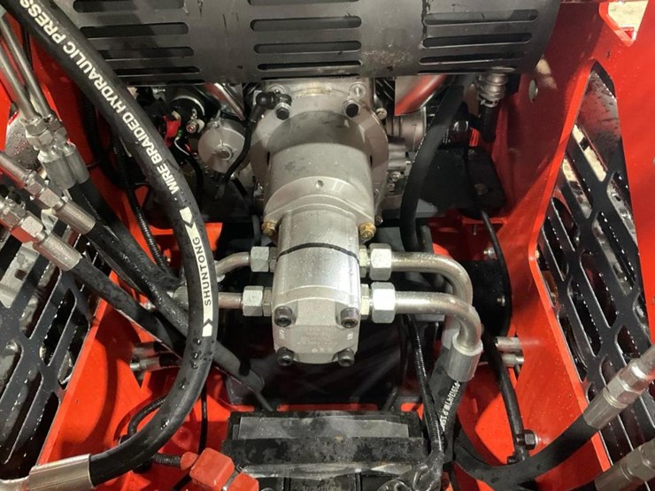 #1011-•-unused-ky380-mini-skid-steer-image-36