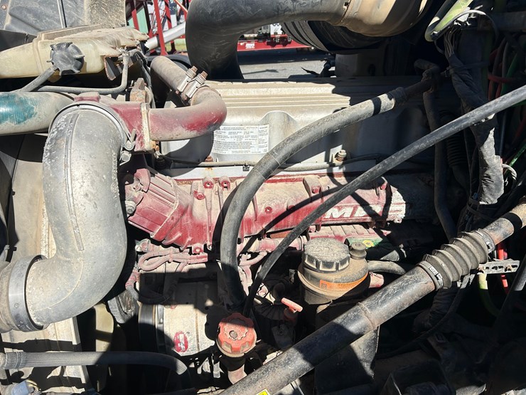 2011-mack-tender-truck-w/adams-rear-discharge-bed-auger-image-92