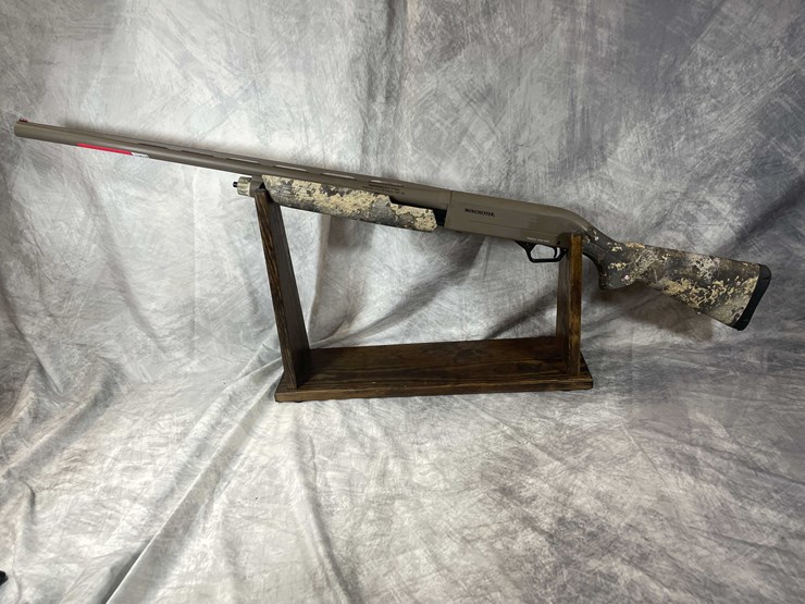 #2012-•-winchester-sxp-12-ga.-pump-action-shotgun,-sn:-tr6022-182876sp-image-3