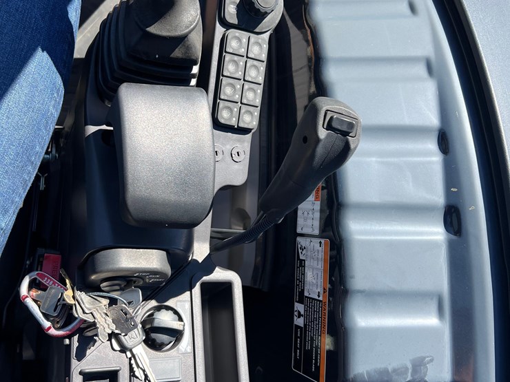 2023-kubota-u48-5-image-17