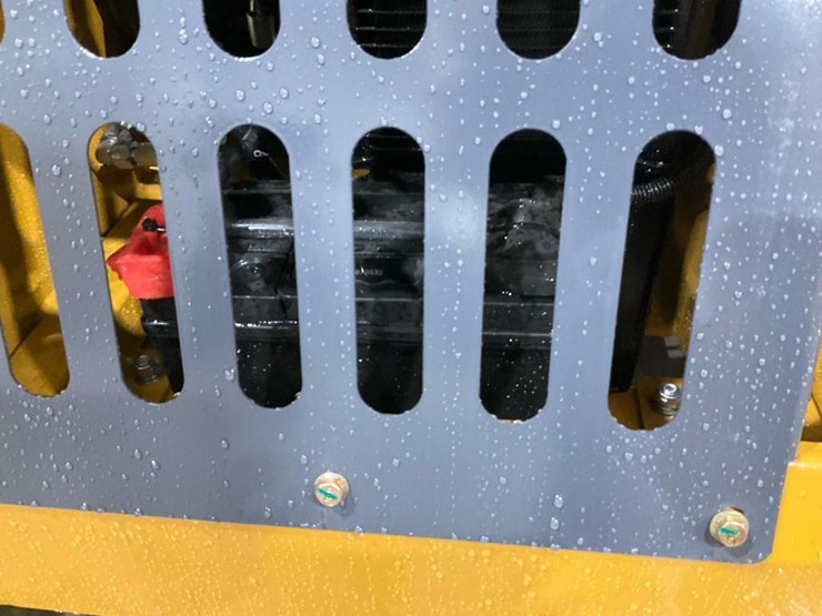 #1004-•-unused-ky460-mini-skid-steer-image-27