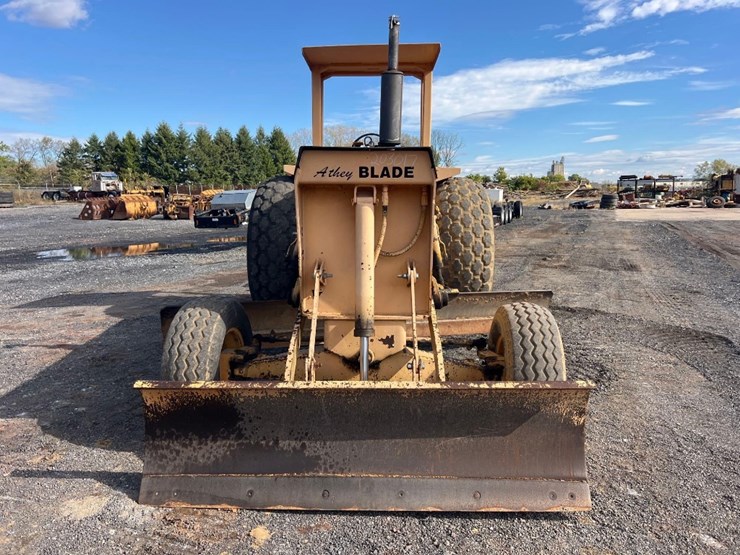 1980-athey-ab6905-motor-grader-image-7