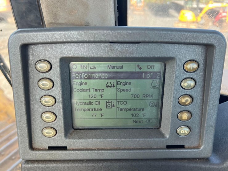 2006-caterpillar-d8t-image-35