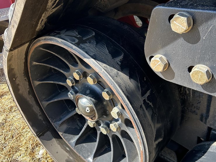 2013-case-ih-steiger-600-quadtrac-image-24