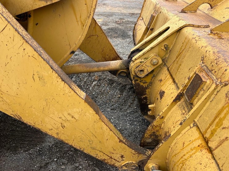 1998-caterpillar-953c-image-23