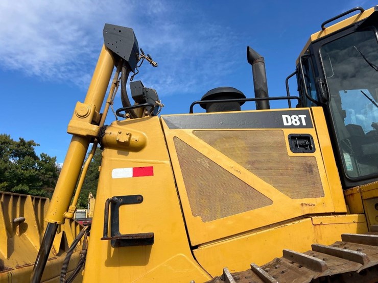 2006-caterpillar-d8t-image-29