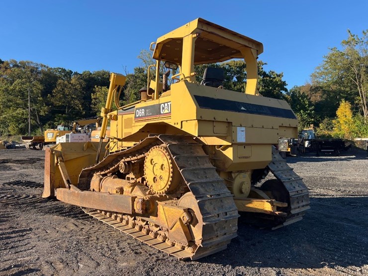 caterpillar-d6r-xl-image-2