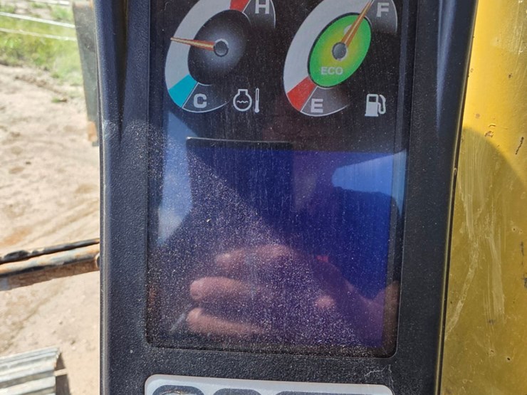 kobelco-sk210-lc-image-17