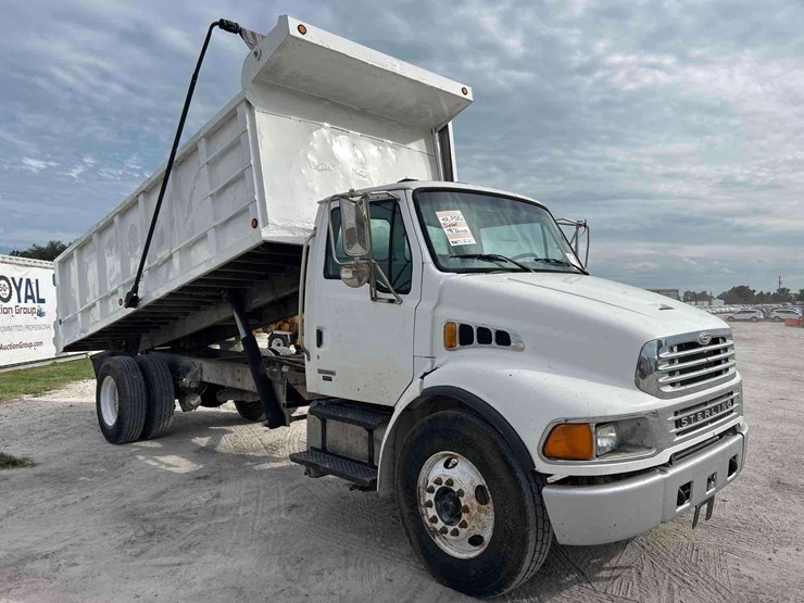 2007-sterling-acterra-image-2