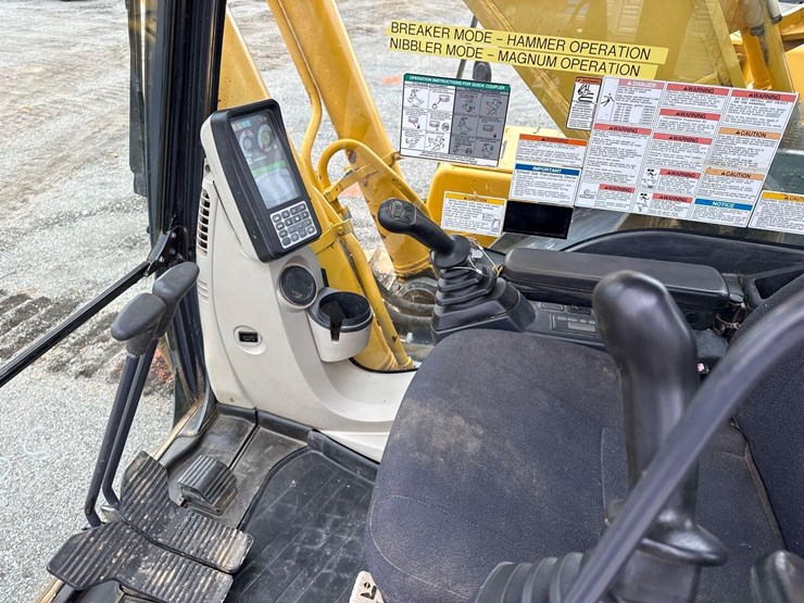 2015-kobelco-sk350-lc-9-image-15