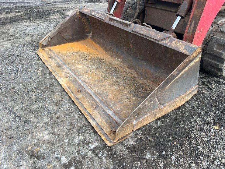 2013-takeuchi-tl10-image-8