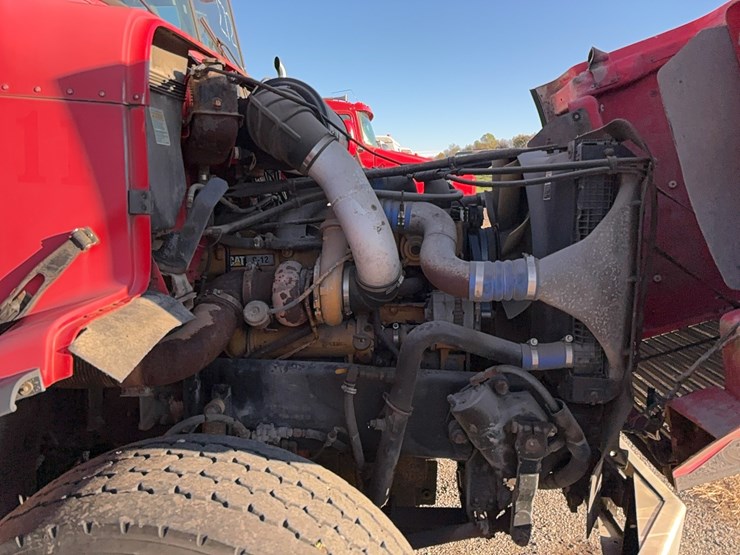 2000-caterpillar-c12-image-23