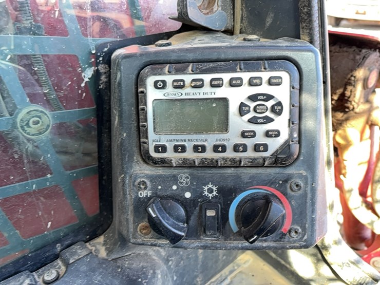 takeuchi-tl12r2-image-14