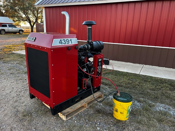 case-ih-4391-image-1