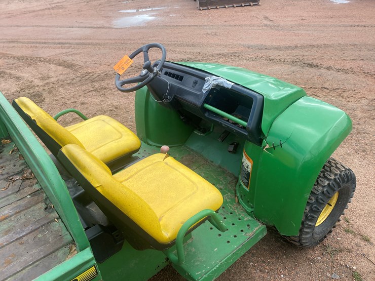 john-deere-gator-image-21