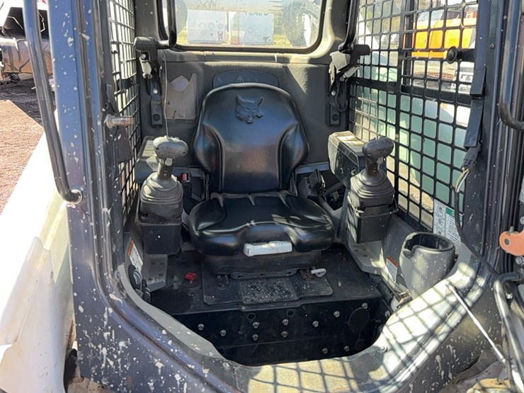 2019-bobcat-t650-image-12