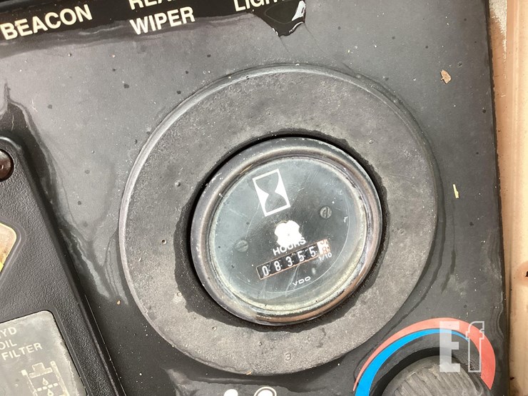 1996-deere-310d-image-19