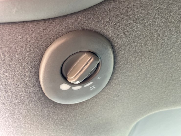 2003-kia-sedona-image-73