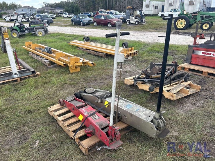 otc-20-ton-hydraulic-service-floor-jack-image-3