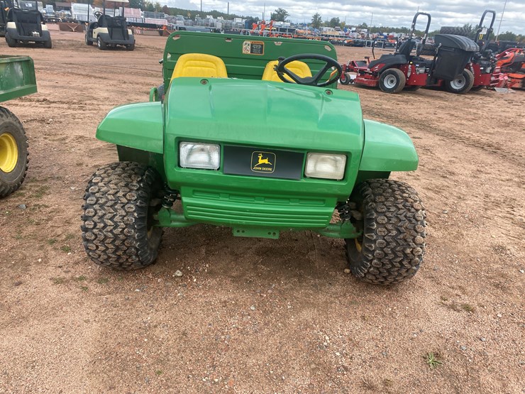 john-deere-gator-image-2