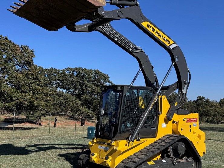 2024-new-holland-c362-image-8