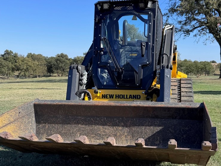 2024-new-holland-c362-image-10