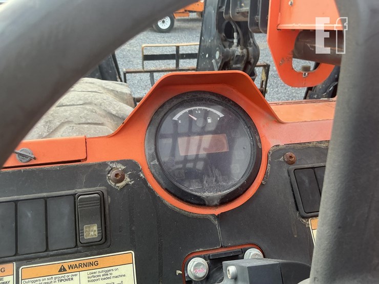 2018-sky-trak-10054-image-13