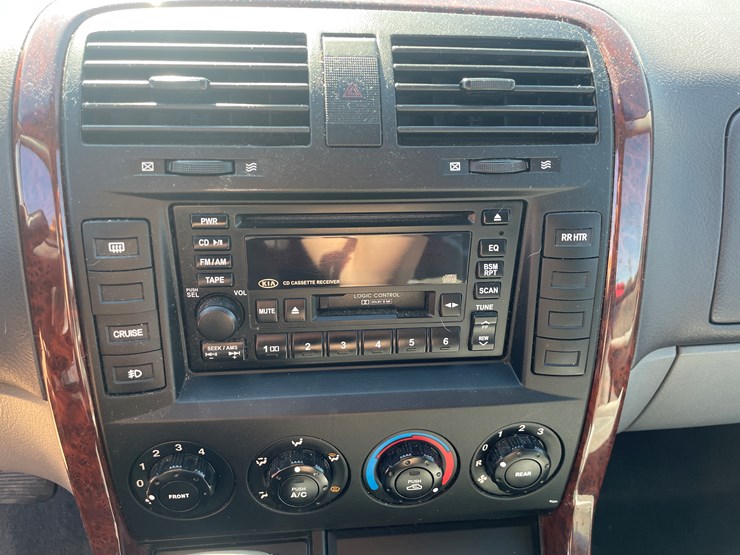 2003-kia-sedona-image-62