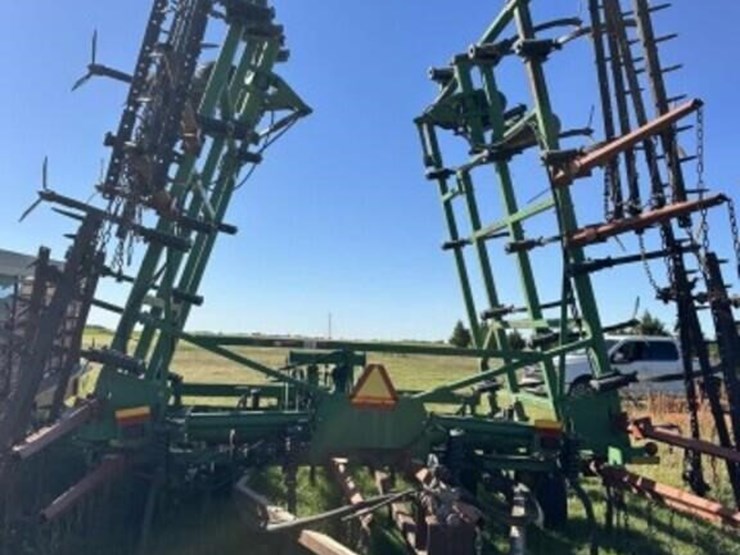 john-deere-680-image-10