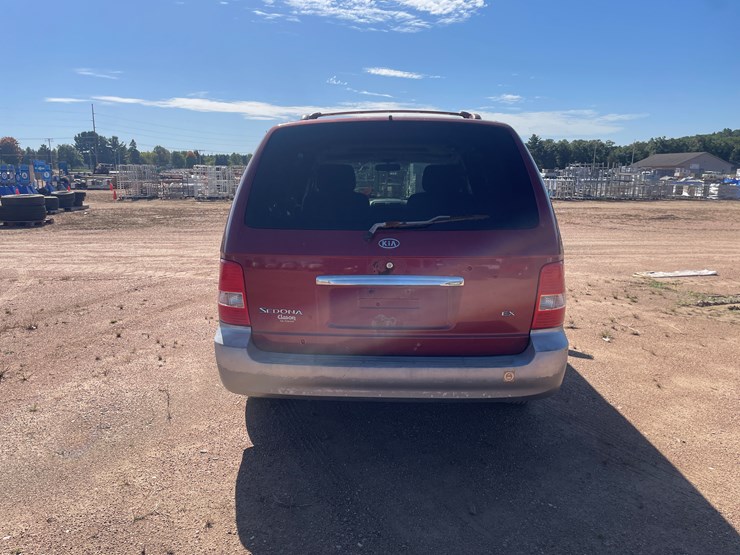 2003-kia-sedona-image-4