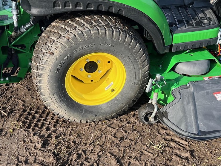2018-john-deere-1025r-image-5