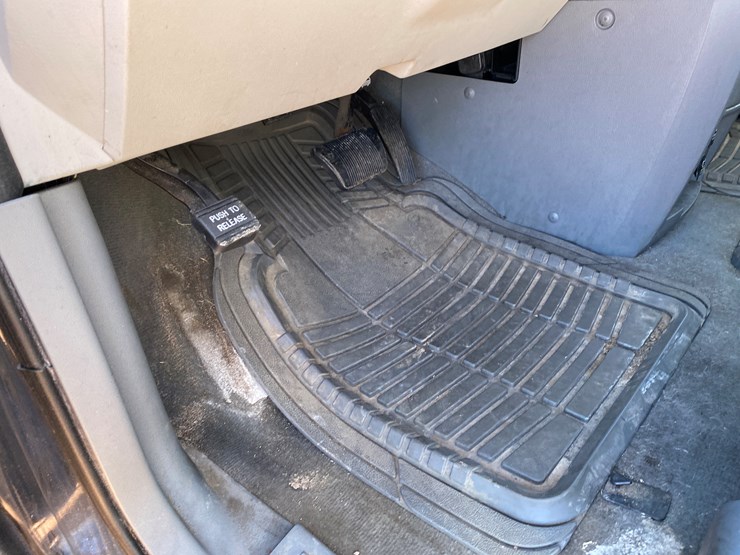 2009-dodge-grand-caravan-se-image-27