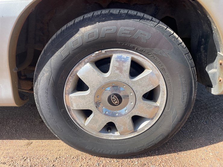 2003-kia-sedona-image-12