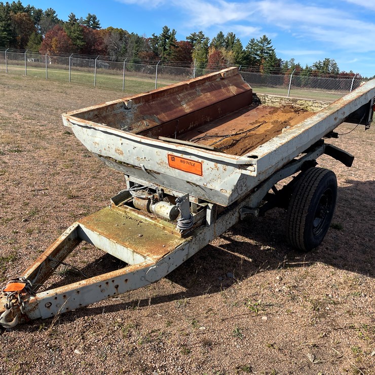 HOMEMADE DUMP TRAILER