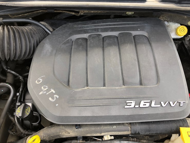 2011-dodge-grand-caravan-image-22