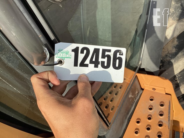 2015-case-580n-image-20