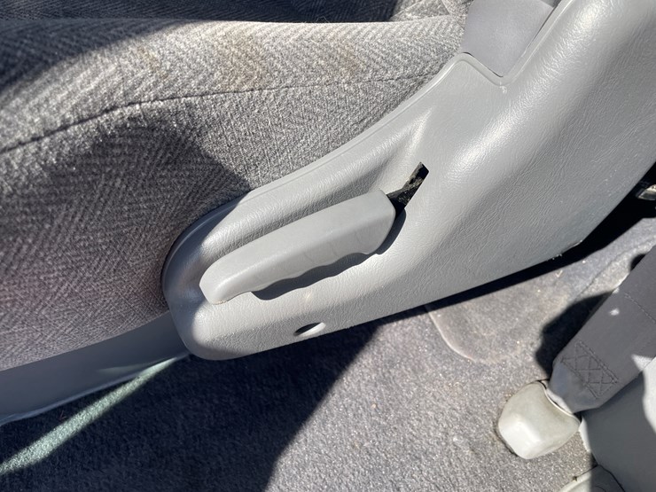 2003-kia-sedona-image-71