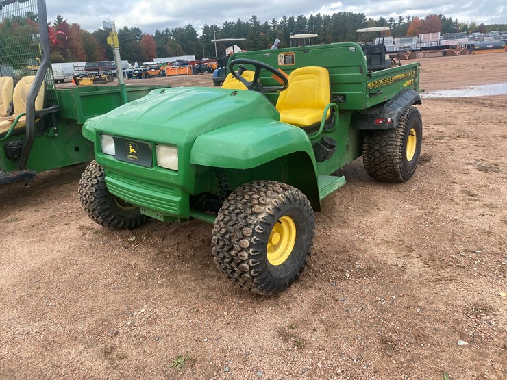 john-deere-gator-image-1