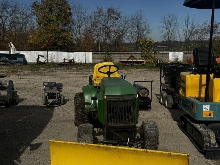 john-deere-400-image-3