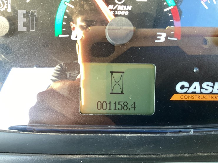 2022-case-580sn-image-21