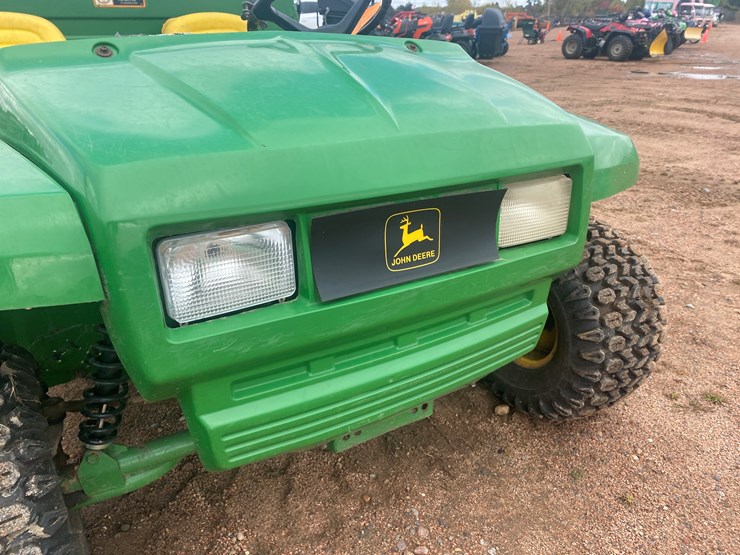john-deere-gator-image-27