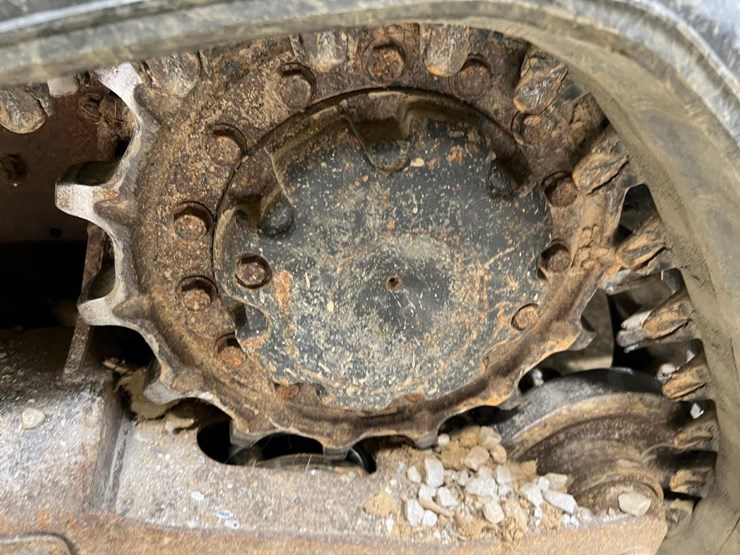 bobcat-t450-image-14