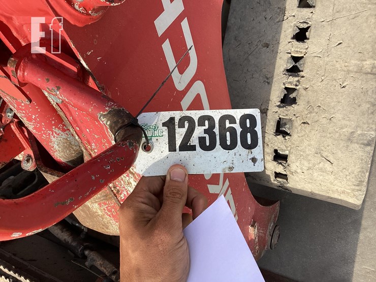 2021-takeuchi-tl12v2-image-20