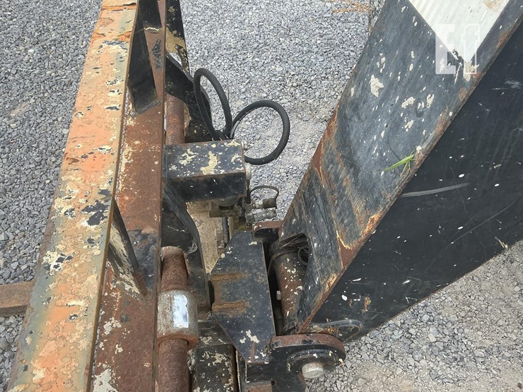 2018-sky-trak-10054-image-9