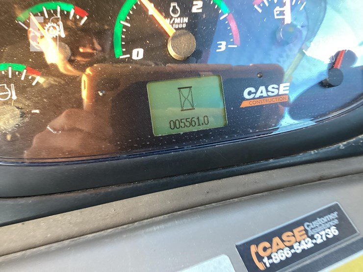 2012-case-580sn-image-19