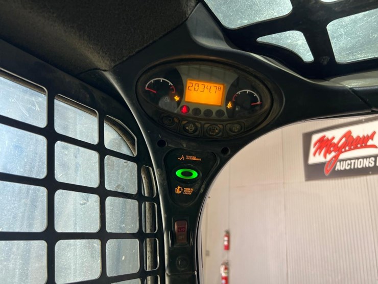 bobcat-t450-image-23