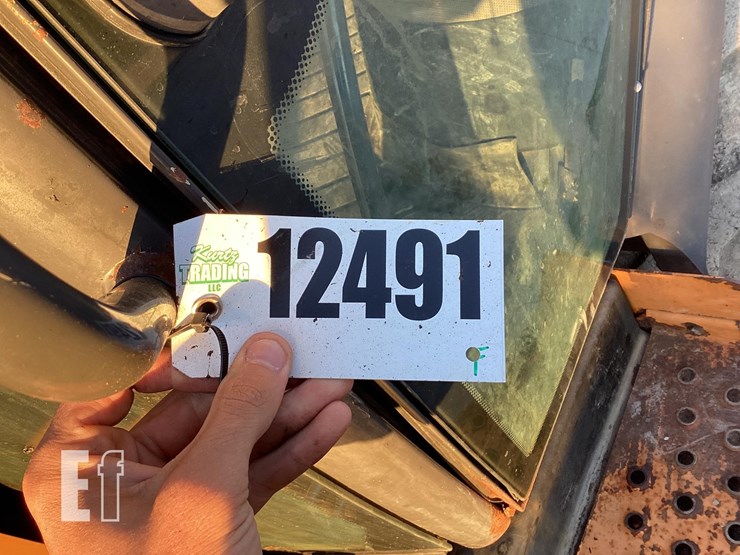 2012-case-580sn-image-21